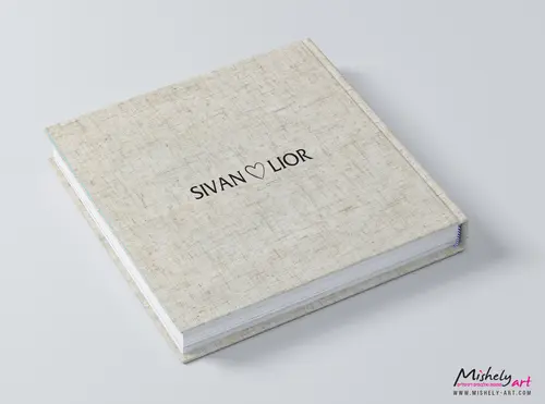 אלבום ברכות לחתונה בגודל 30X30 בכריכת פשתן נגיעות בז' עם הדפסה אישית בכריכה